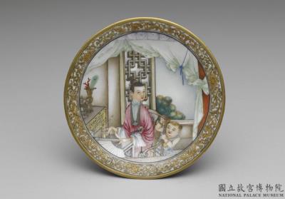 图片[2]-Dish with “Mother Tutoring Her Child” motif in falangcai painted enamels, Qianlong reign (1736-1795), Qing dynasty-China Archive